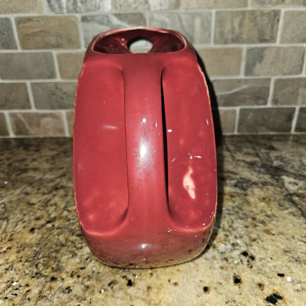 Fiesta Disc Pitcher Maroon Red Glaze Splotchy  Drink Fiestawear Fiestaware